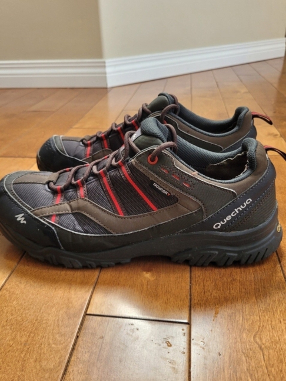 New Quechua Arpenaz 100 Novadry Men's US 9 Waterproof Hiking Shoes - Picture 5 of 5
